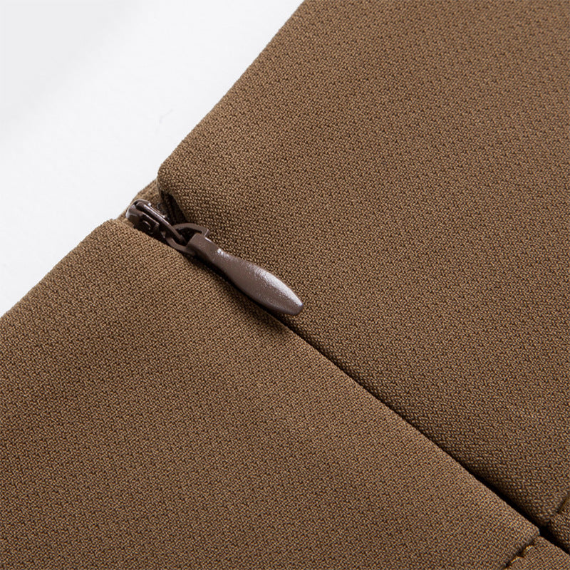Damen Eleganter Bleistiftrock mit Knopf-Detail Echoarchiv