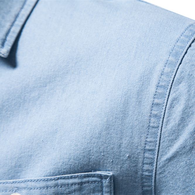 Herren Denim Hemd mit doppelten Brusttaschen und klassischem Kragen Echoarchiv