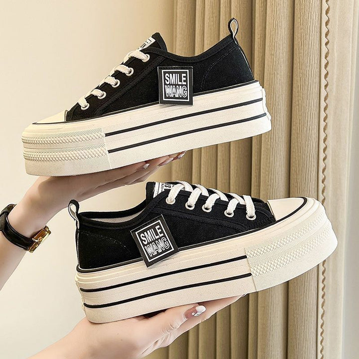 Damen Plattform Sneakers mit modischem Oversized-Style und hochkomfortabler Sohle Echo Archiv