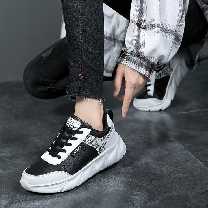 Damen nan urbaner voluminöser Sneaker mit weichem Kunstfellfutter, gepolstertem Einstieg und markanter Profilsohle Echo Archiv