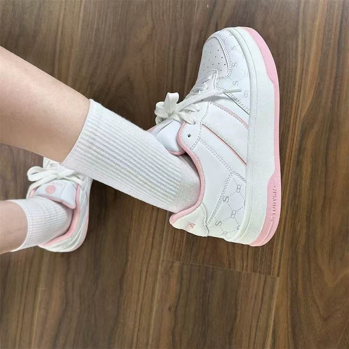 Damen Sportliche Sneakers mit dickem Komfort-Fußbett und atmungsaktiver Oberflächenstruktur Echo Archiv