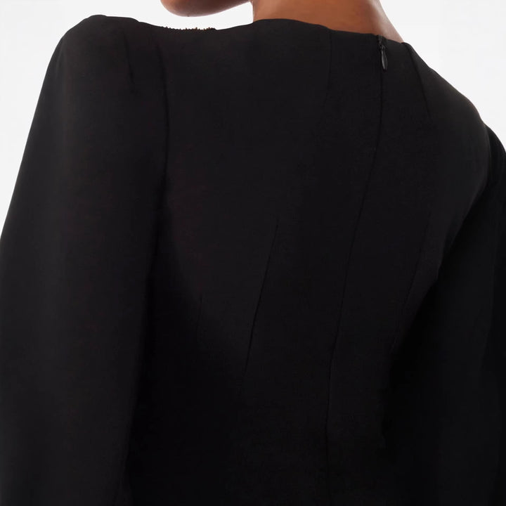 Damen Schlankes Abendkleid mit Cape-Ärmeln und tailliertem Schnitt Echoarchiv