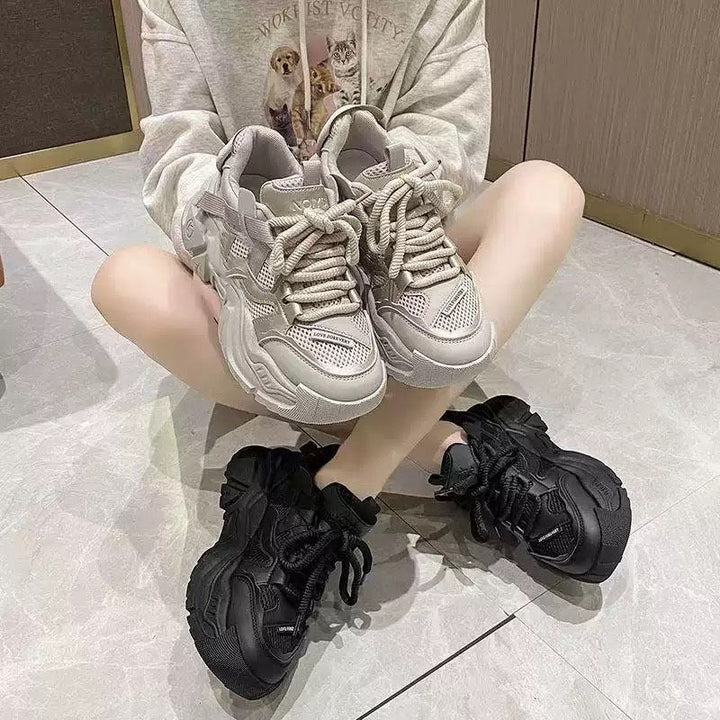Damen Trendige Chunky Sneakers mit dämpfender Sohle und atmungsaktiver Netzoberfläche Echo Archiv
