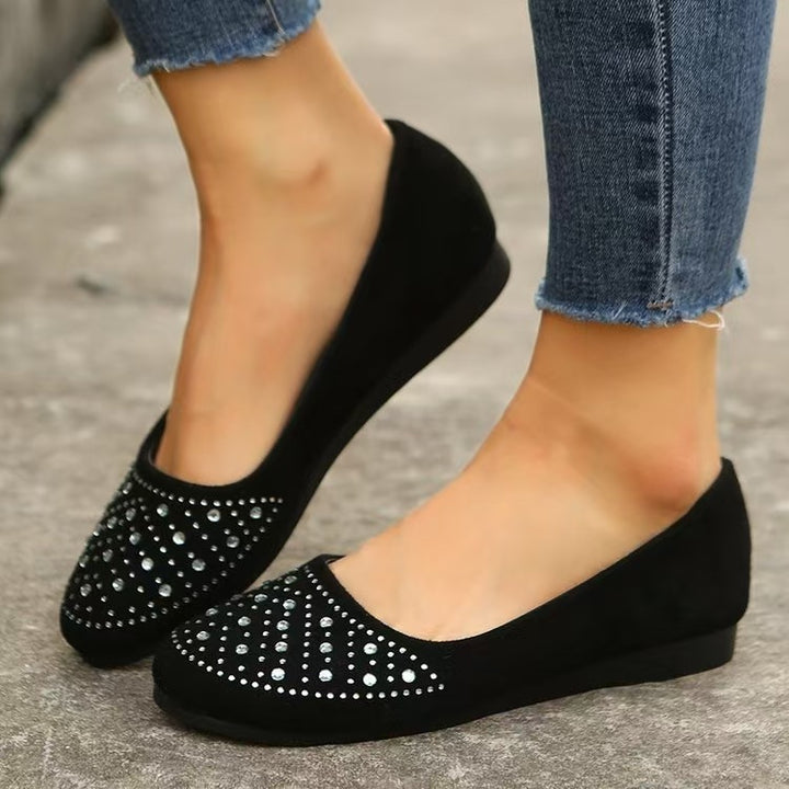 Damen flache Ballerina-Slipper aus Veloursimitat mit Strassapplikation und gepolsterter Komfortinnensohle – Avérine