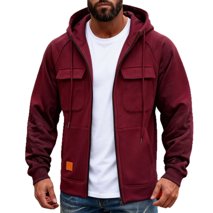 Herren Kapuzenjacke mit durchgehendem Reißverschluss, Brustklappen und moderner Slim‑Fit-Silhouette – Taviero