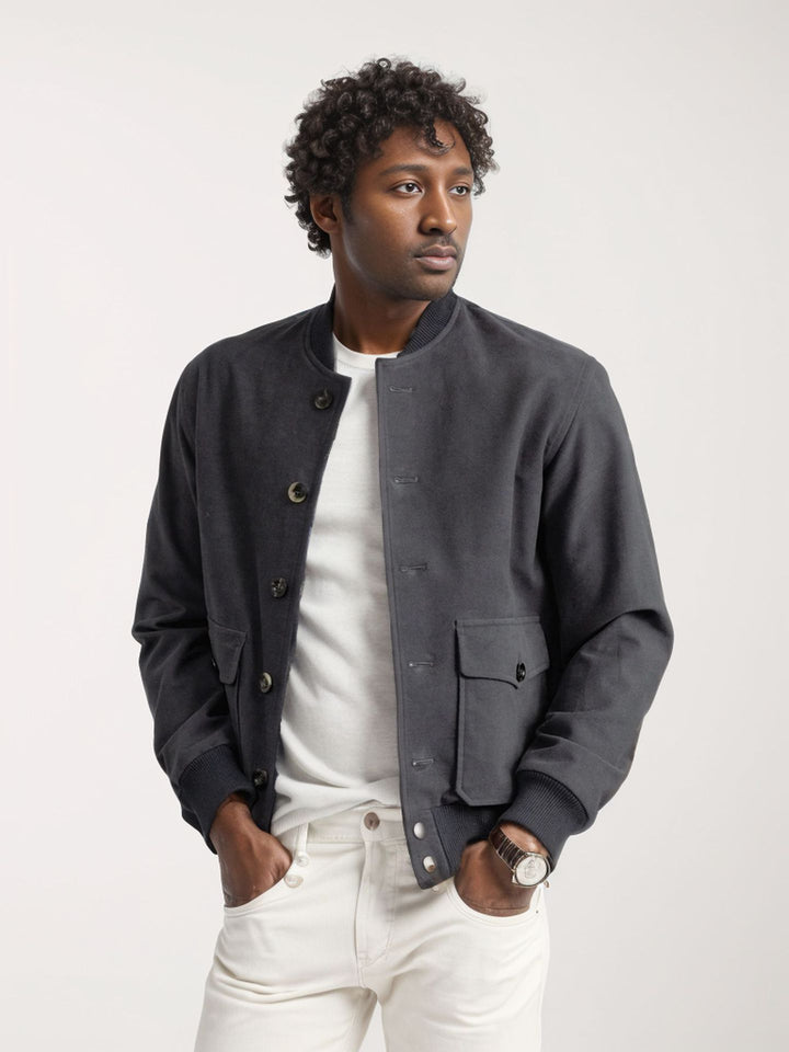 Herren lässige Steppjacke mit praktischen Taschen Echoarchiv
