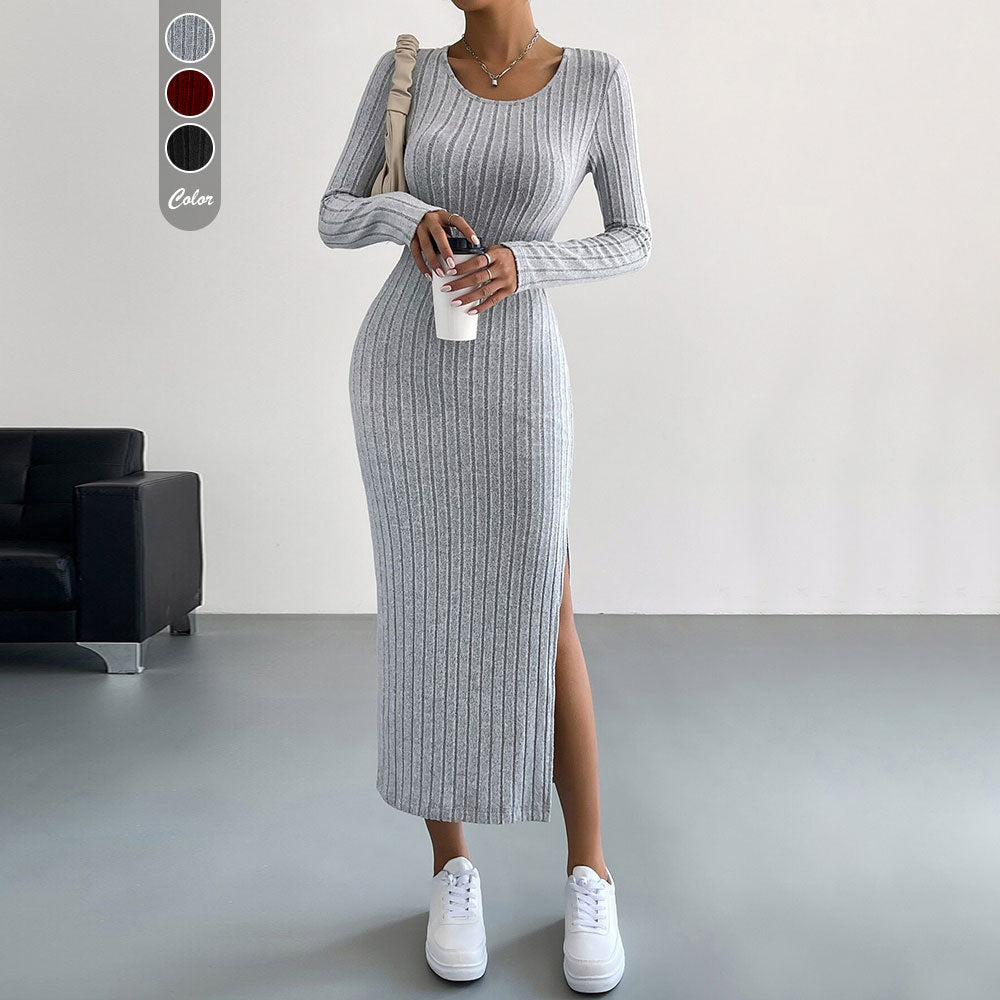 Damen figurbetontes Rippenstrick-Midikleid mit schmaler Silhouette, Rundhalsausschnitt und seitlichem Oberschenkelschlitz – Élara