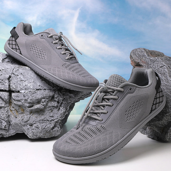 Unisex nan barfuß-inspirierter Strick-Sneaker mit elastischer Passform, Schnellzugkordel und griffiger Vollgummi-Laufsohle Echo Archiv