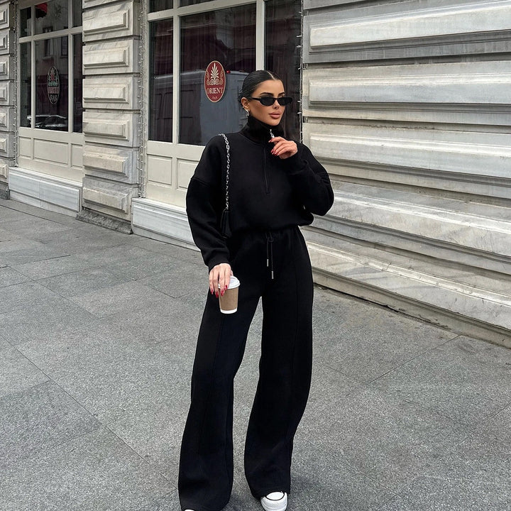 Damen Oversized Fleece-Lounge-Set mit Halb-Reißverschluss und weiten Jogginghosen – Avérine