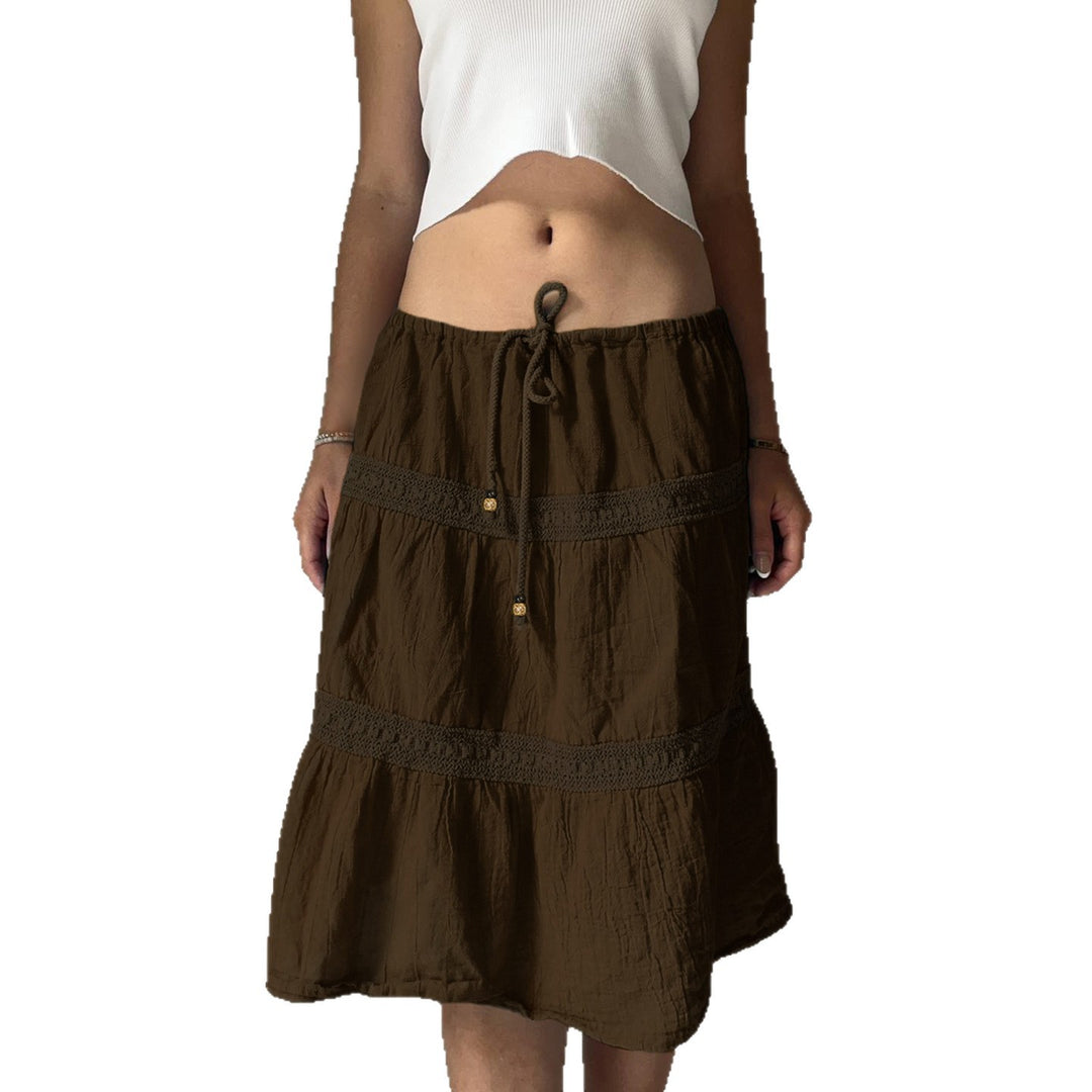 Damen nan gestufter Boho-Midirock mit elastischem Kordelbund und Häkelband-Details Echo Archiv