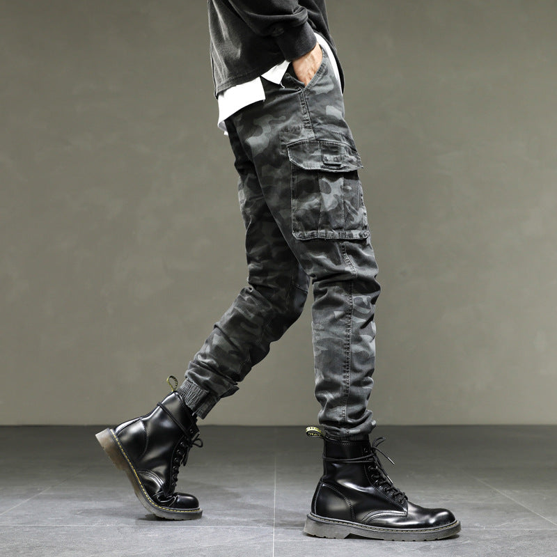Herren Cargohose mit praktischen Taschen und elastischem Bündchen Echoarchiv