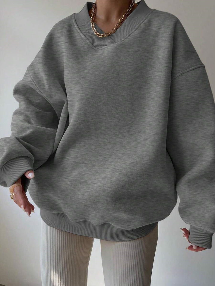 Damen Oversized V-Ausschnitt Sweatshirt mit verstärktem Rippkragen und extraweitem Cut – Avérine