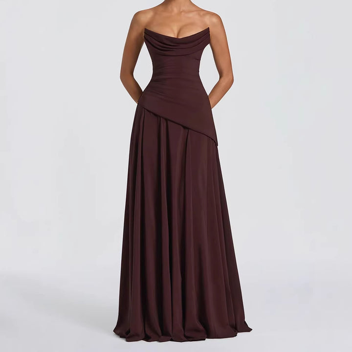 Damen elegantes maxikleid mit schulterfreiem Design und raffinierten Drapierungen Echo Archiv