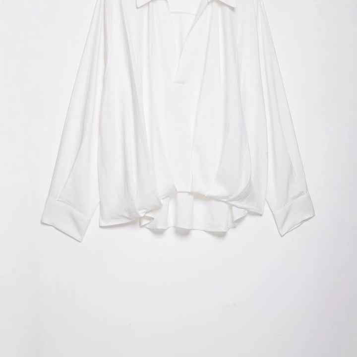 Damen Oversize-Bluse mit weitem Schnitt, tiefem V‑Ausschnitt und elastischem Saum Echo Archiv