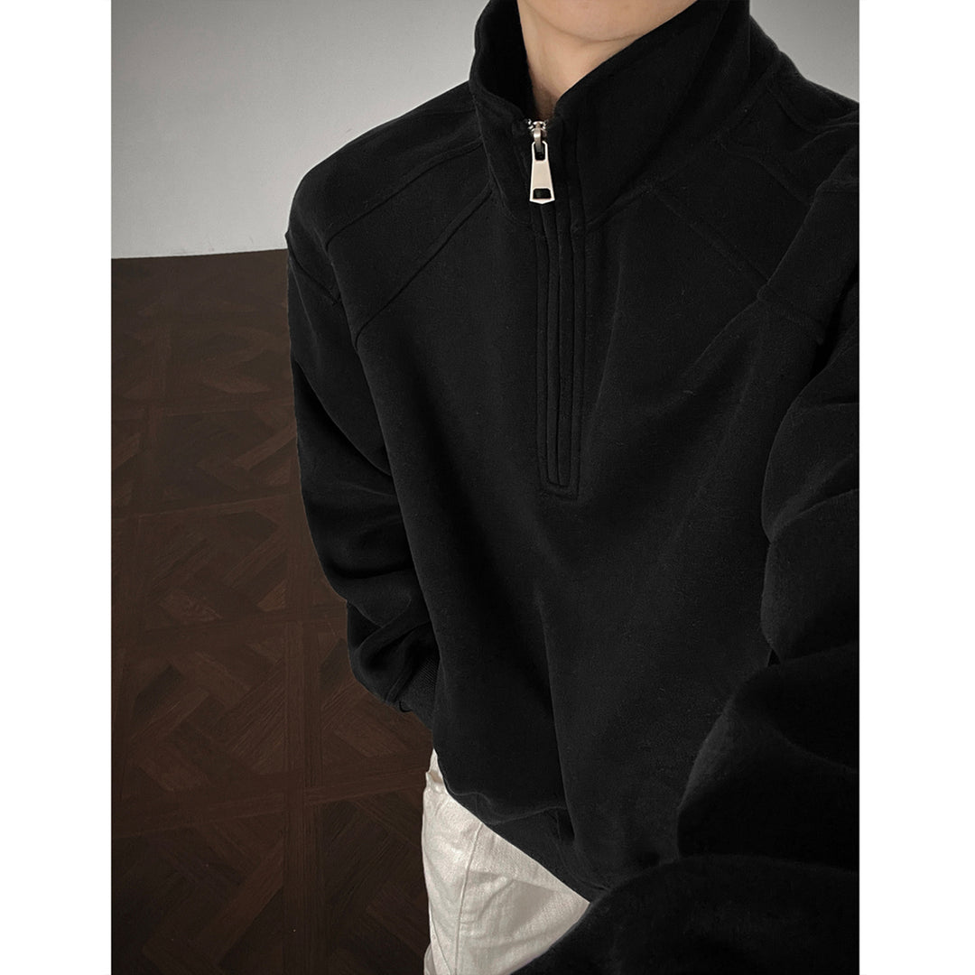 Herren Pullover mit modernem Stehkragen und Reißverschluss Echoarchiv