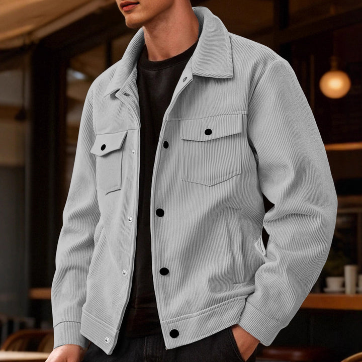 Herren nan Cordjacke im klassischen Arbeiterjacken-Schnitt mit Druckknöpfen und Brusttaschen Echo Archiv