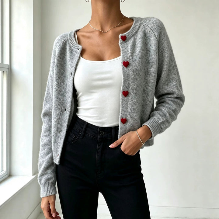 Damen Strickcardigan mit herzförmigen Zierknöpfen und weicher Mohair-Optik – Veloura