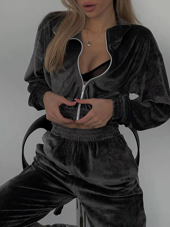 Damen nan Cropped Velours-Joggingset mit halbem Reißverschluss, gerafftem Komfortbund und breiten Bündchen Echo Archiv