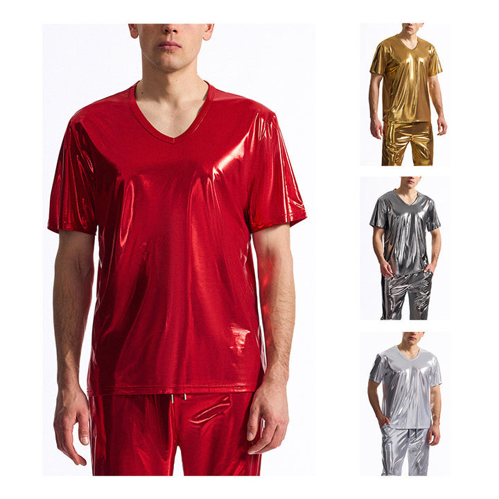 Herren Sportliches Set aus glänzendem Material mit V-Ausschnitt Echoarchiv