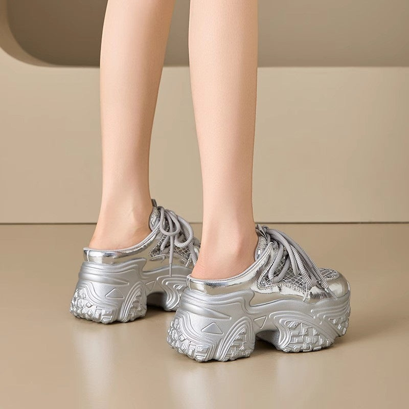 Damen Sportliche Sneakers mit hohem Plateau und atmungsaktiver Netzstruktur Echo Archiv
