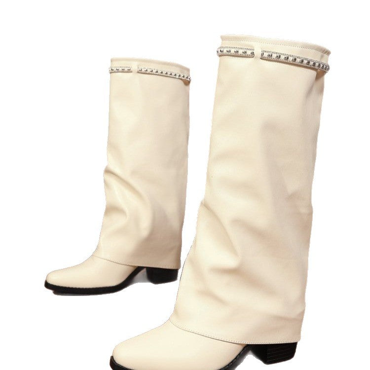 Damen Kniehohe Slouch‑Stiefel mit niedrigem Blockabsatz und Strassbesatz – Lioré
