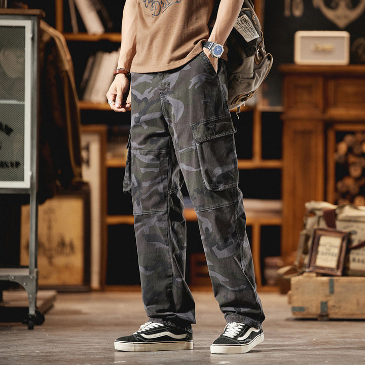 Herren Relaxed-Fit Camouflage-Cargohose mit seitlichen Klappentaschen und Kordelabschlüssen Echo Archiv