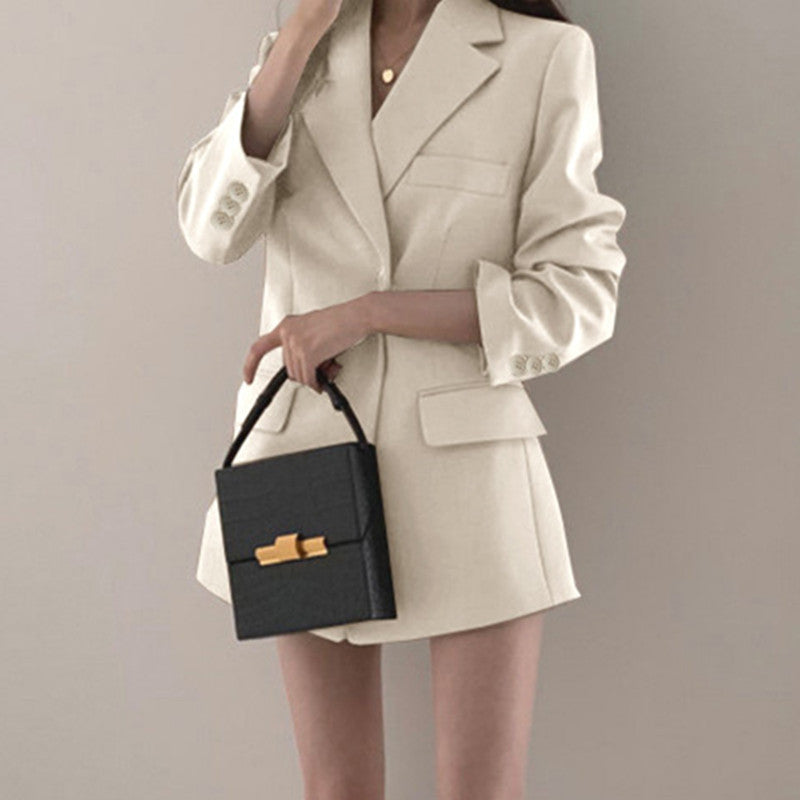 Damen Eleganter Kurzblazer mit Schalkragen Echo Archiv