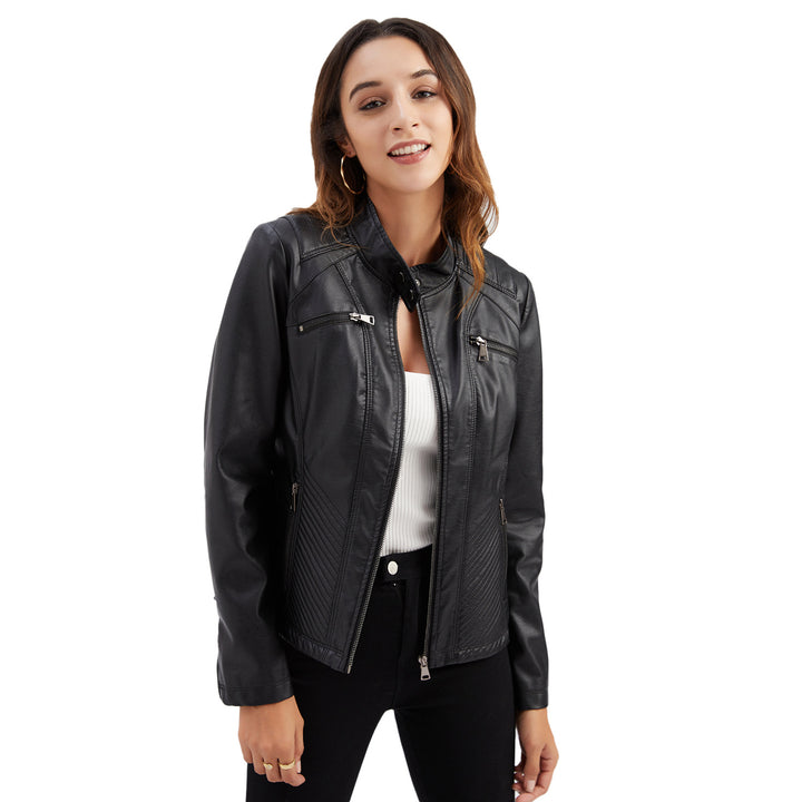 Damen nan taillierte Bikerjacke aus Kunstleder mit Stepppaneelen und Stehkragen Echo Archiv