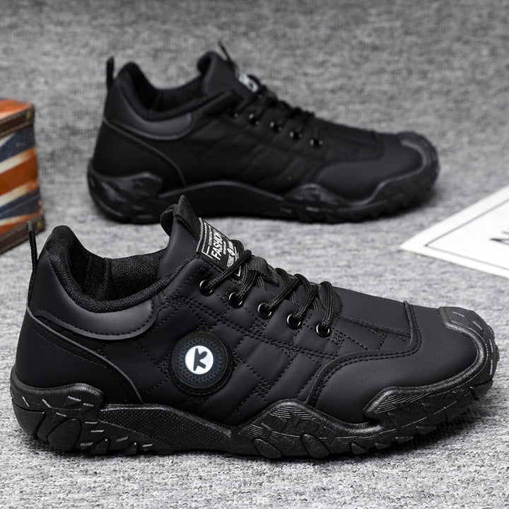Herren Robuster Outdoor-Sneaker mit profilierter Trail-Sohle und gesteppter Obermaterial-Optik Echoarhiv