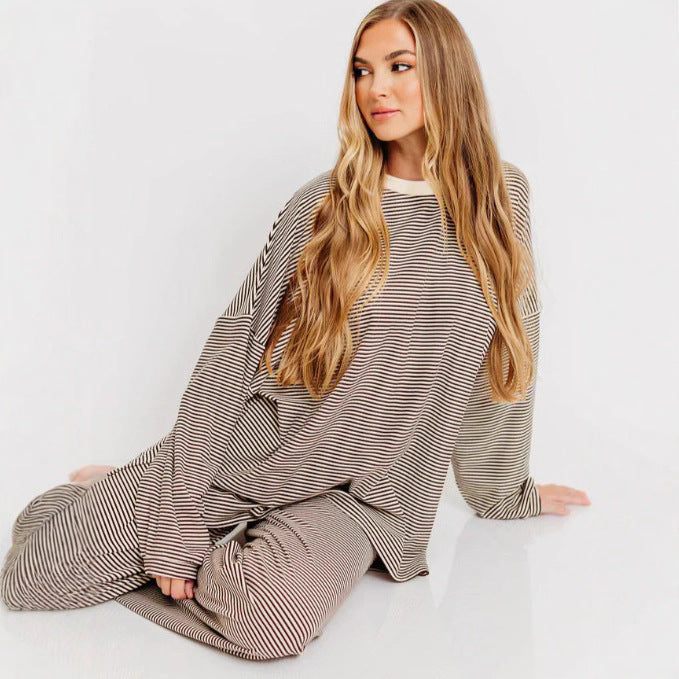 Damen nan gestreiftes Komfort-Set aus feinem Rippjersey mit Oversize-Pullover und weiter Bundhose Echo Archiv