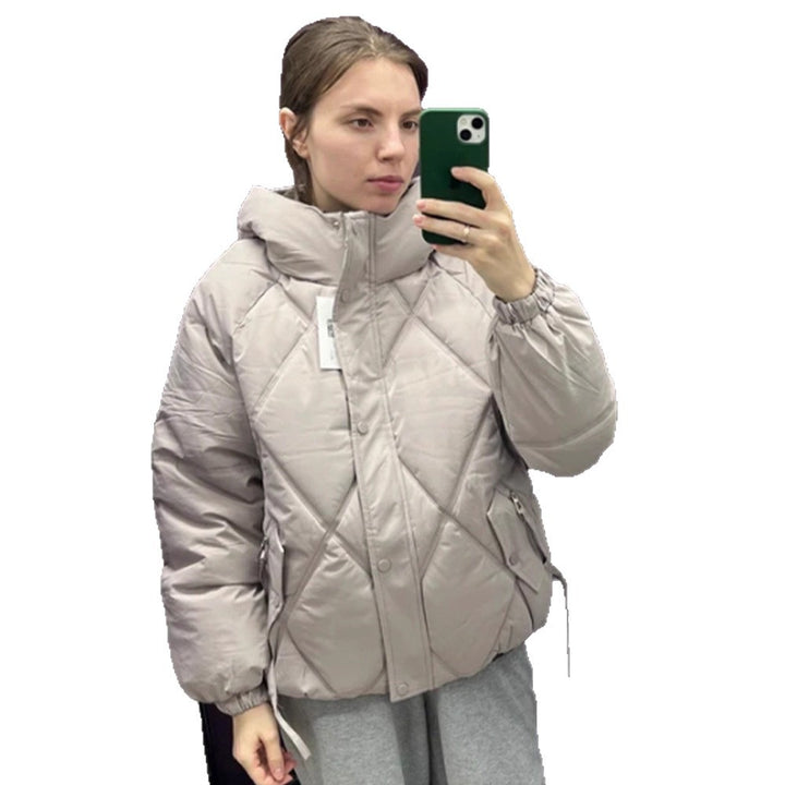 Damen Gefütterte Rauten‑Stepp‑Pufferjacke mit Kapuze und verdecktem Reißverschluss Echoarchiv