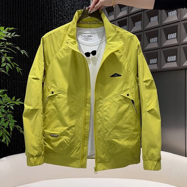 Herren Leichte Windjacke mit praktischem Stauraum Echoarchiv
