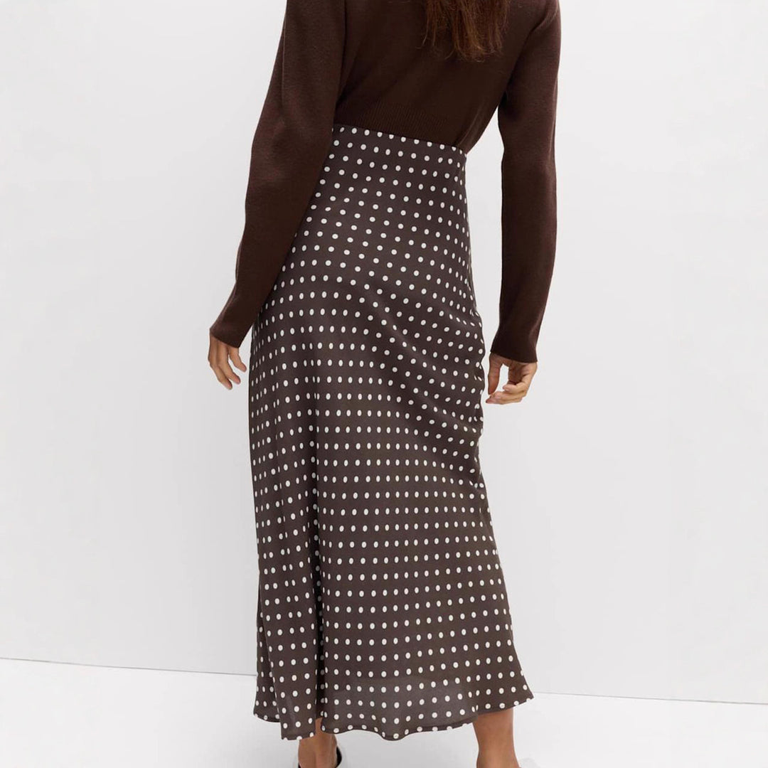 Damen Midirock mit Polka‑Dot Muster, asymmetrischem Saum und seitlichem Schlitz – Avérine