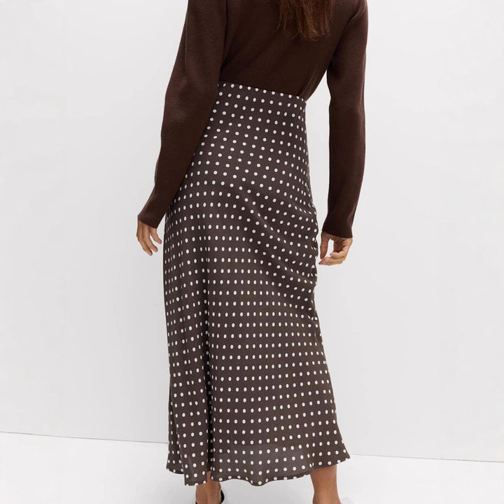 Damen Midirock mit Polka‑Dot Muster, asymmetrischem Saum und seitlichem Schlitz – Avérine