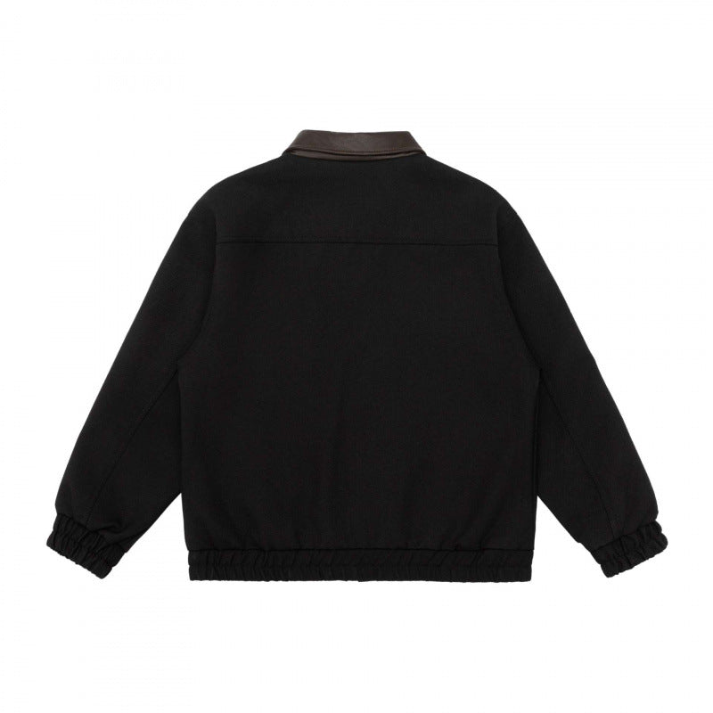 Herren Kurz geschnittene Boxy-Jacke aus Wollmix mit kontrastierendem Lederkragen, Reißverschluss und aufgesetzten Taschen Echo Archiv