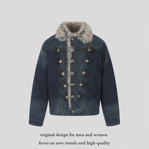 Damen Jeansjacke mit Kunstfellkragen und militärischen Zierknöpfen Echoarchiv