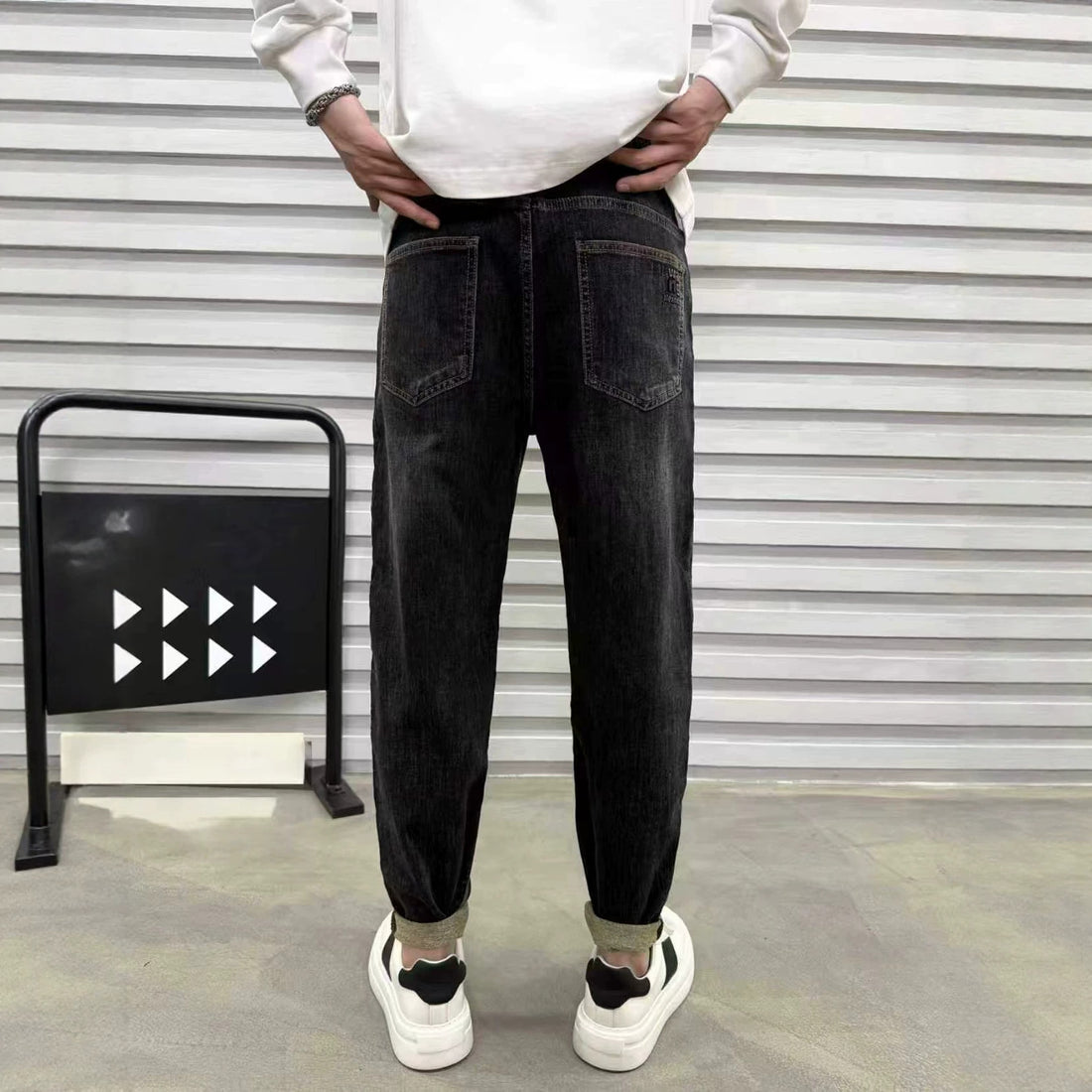 Herren Relaxed Denim-Jogger mit Kordelzug und elastischem Saum Echoarchiv