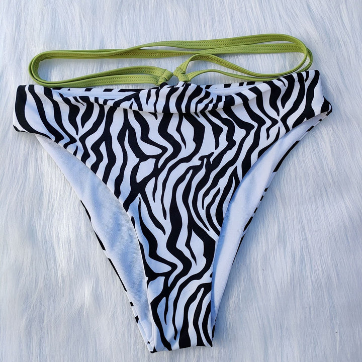 Damen Minimalistisches Triangel-Bikini-Set mit Zebramuster Echo Archiv