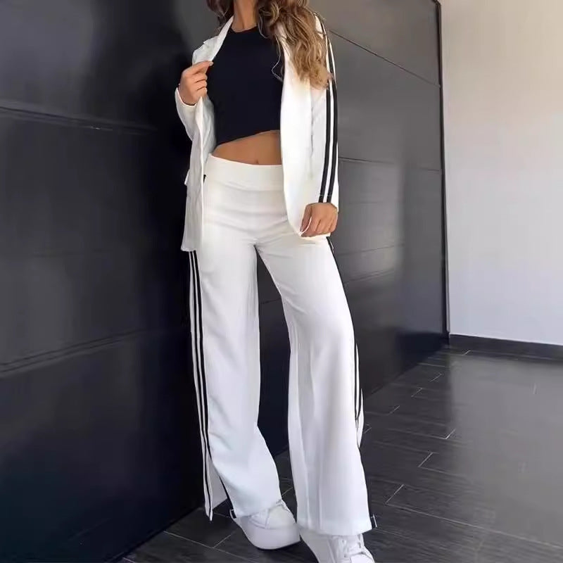 Damen nan sportlich-elegantes Zweiteiler-Blazer-Set mit tailliertem Blazer und weitem Jogginghosen‑Schnitt samt Seitenstreifen Echo Archiv