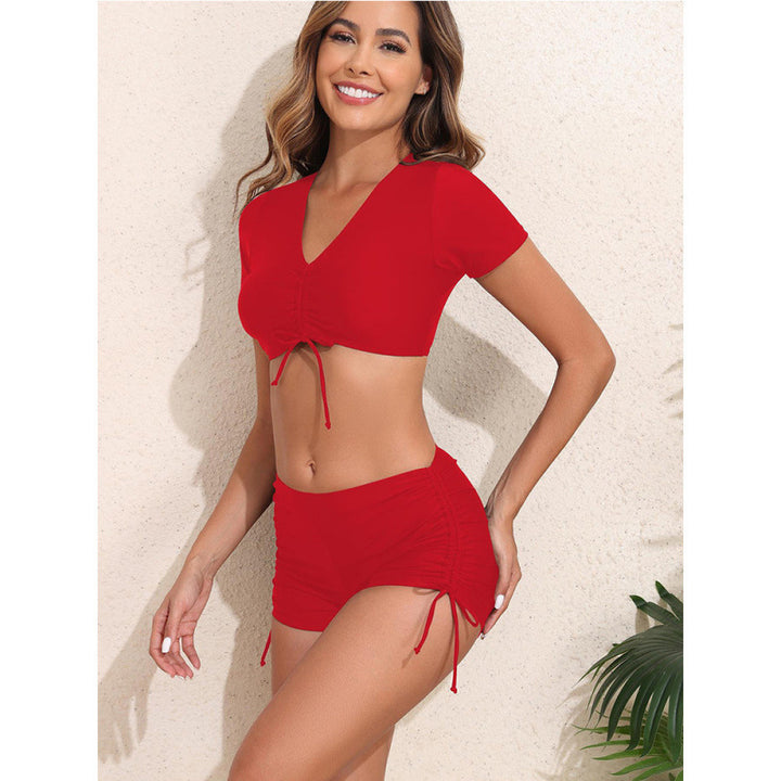 Damen Sportliches Bikini-Set mit kurzem Oberteil und schnürbarem Höschen Echo Archiv