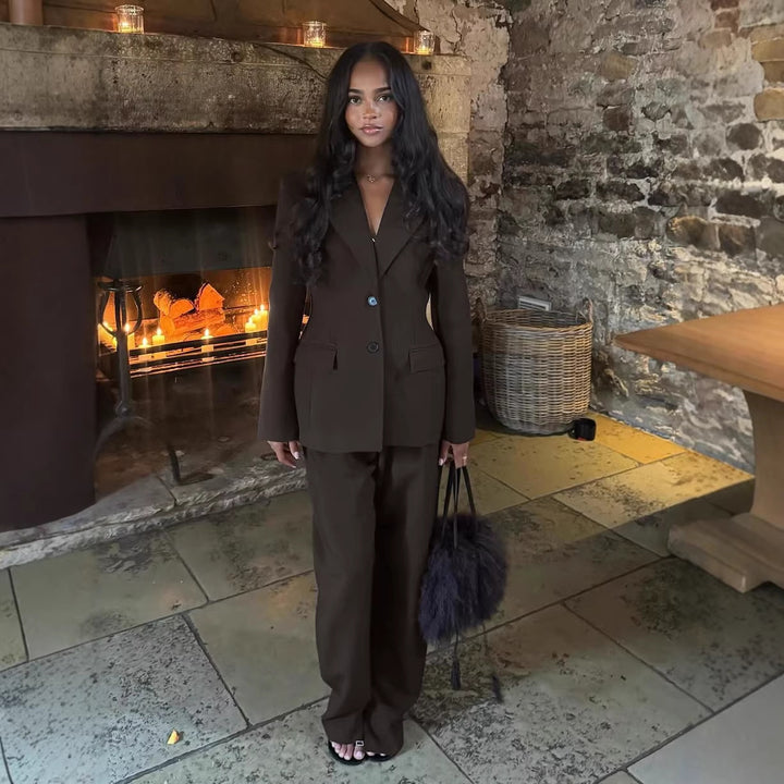Damen Zweiteiliges maßgeschneidertes Blazer‑Hosen‑Set mit tailliertem Schnitt und weitem Palazzohosenbein – Avérine