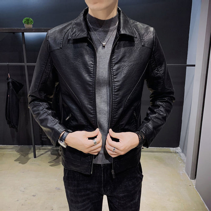 Herren Minimalistisches Lederoptik-Zip-Blouson mit ergonomischen Nahtlinien und Hemdkragen Echoarchiv