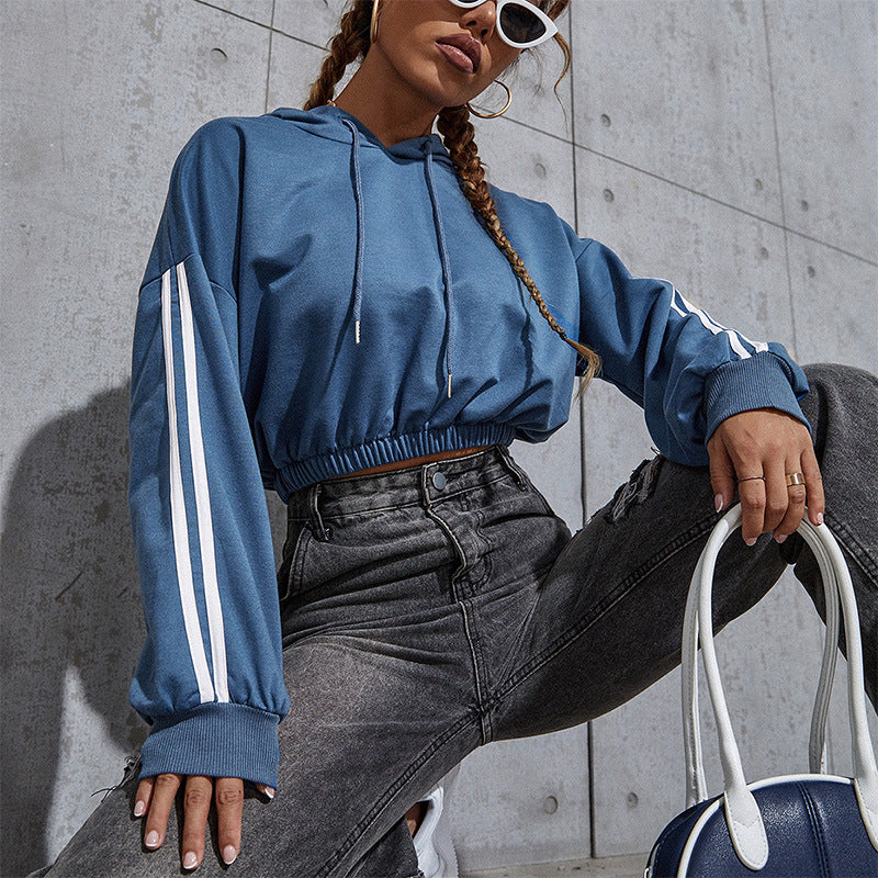 Damen Cropped Hoodie mit Bärchen-Print und Streifen Echo Archiv