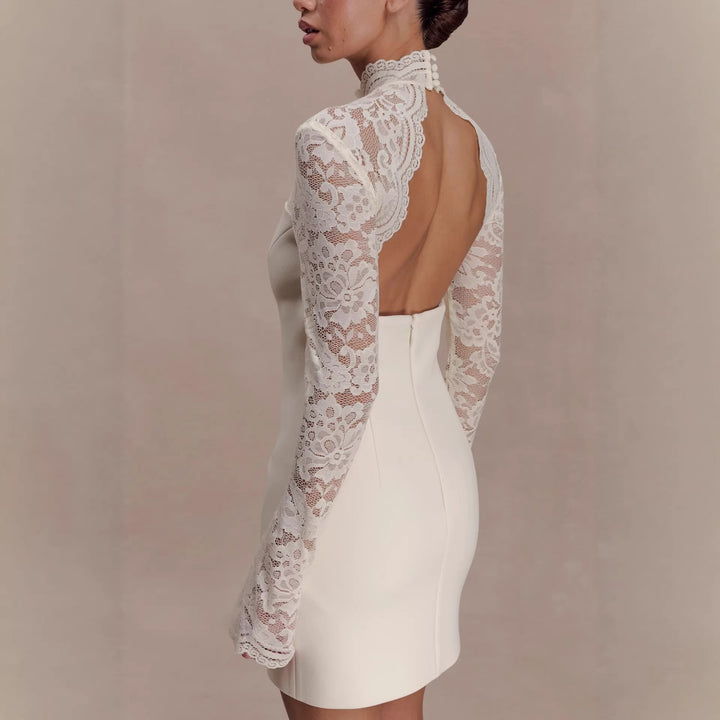 Damen Elegantes Minikleid mit Spitzenoberteil und hochgeschlossenem Kragen Echo Archiv