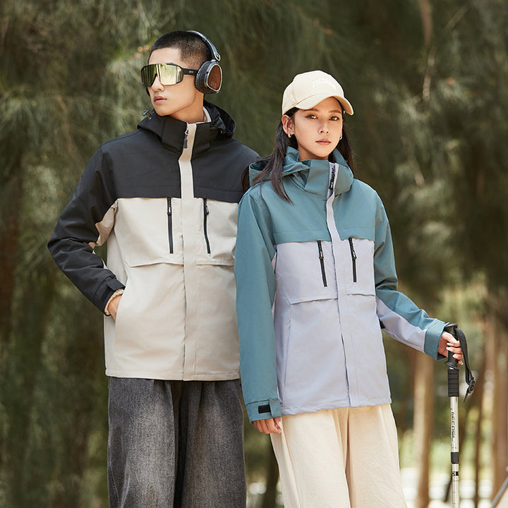 Herren technische Outdoorjacke mit Kapuze, wasserabweisender Membran und multifunktionalen Reißverschlusstaschen Echoarchiv
