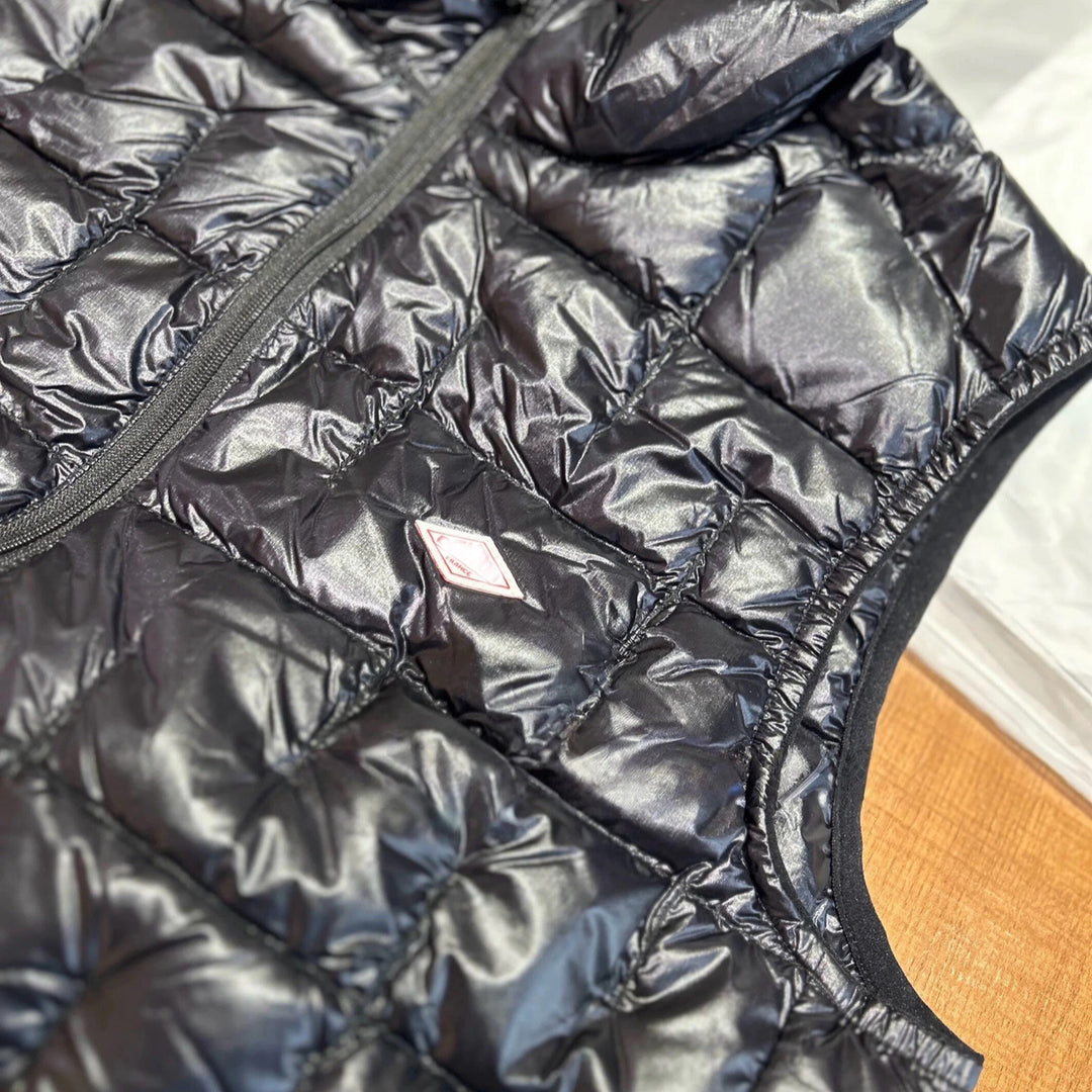 Damen Stilvolle Steppjacke mit hohem Kragen Echoarchiv