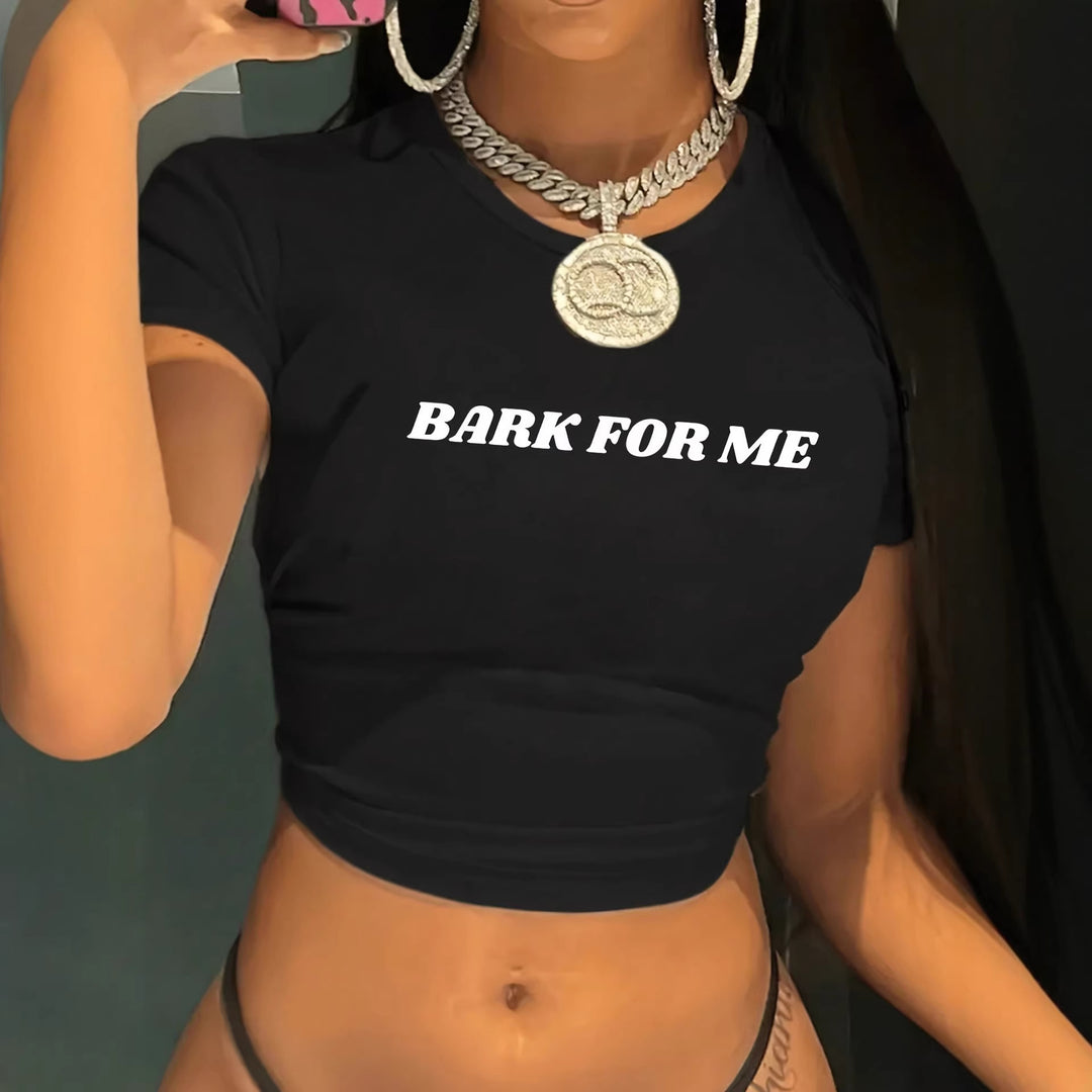 Damen Kurzarm Crop-T-Shirt mit auffälligem Schriftzug Echo Archiv