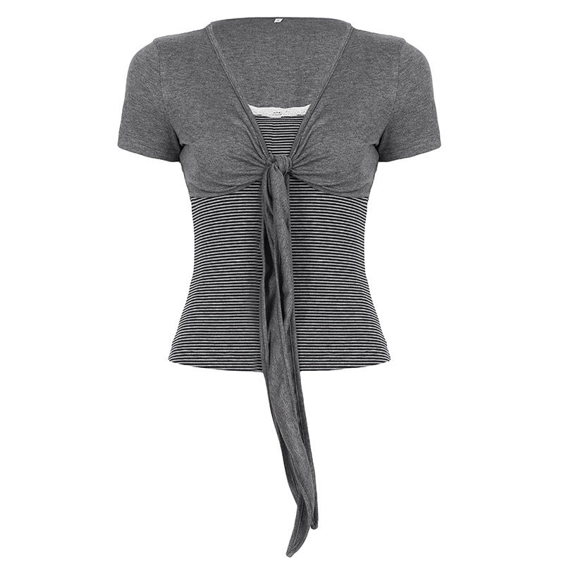 Damen kurzes T-Shirt mit Knoten-Detail und gestreiftem Design Echo Archiv