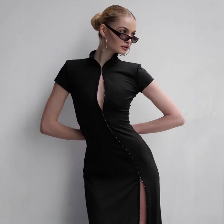 Damen Elegantes Maxikleid mit raffinierten Knopfdetails und seitlichem Schlitz Echo Archiv