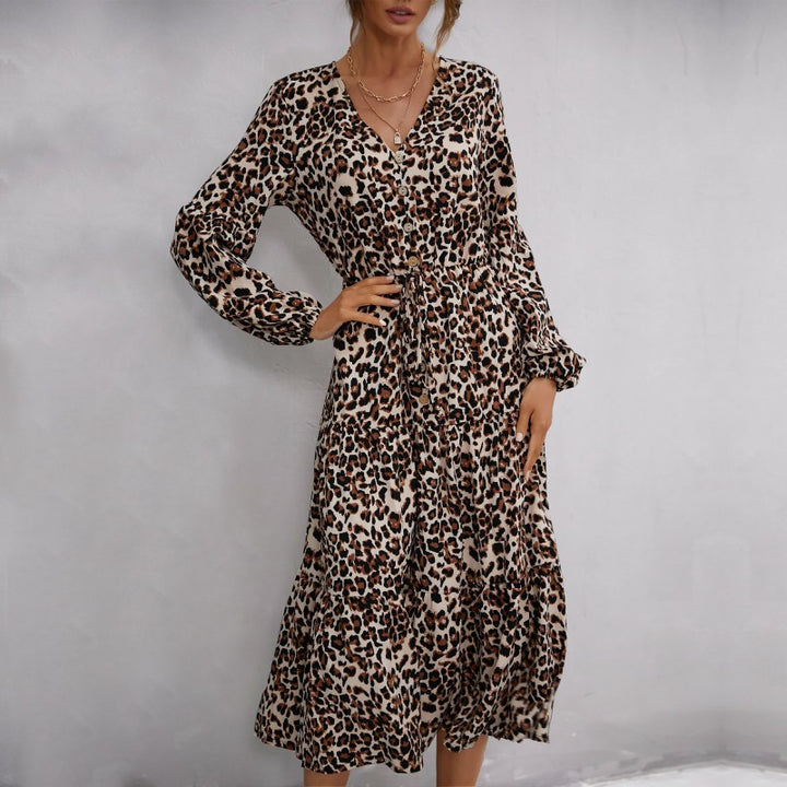 Damen Midikleid im Leo-Print mit V‑Ausschnitt, Knopfleiste, Kordeltaillen und Stufenrock Echoarchiv